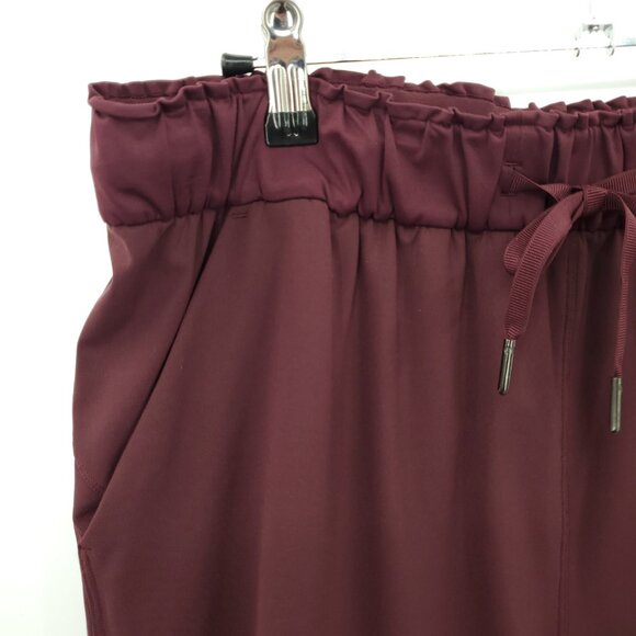 Lululemon Keep Moving Pant 10 Cassis Red - Picture 7 of 16